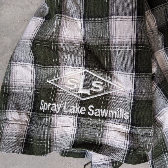 Carhartt - Button Up Shirt - Picture 3 of 5